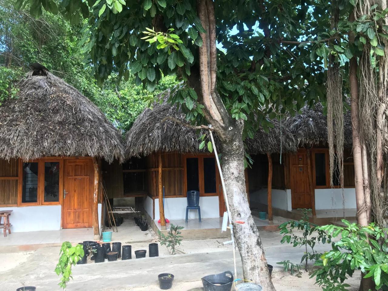 Ova Baluk Bungalow Nemberala Buitenkant foto